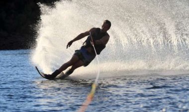 Tiga Atlet PSAWI Pelalawan Ikuti Kejurnas Selancar Air di Danau Sunter Jakarta Utara