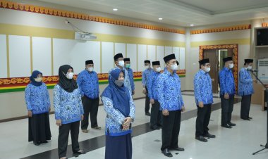 Rektor UNRI Lantik 21 Pejabat Fungsiona