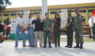 SMK 4 Pekanbaru dan SMK Taruna Satria Juarai Lomba Keterampilan Baris Berbaris