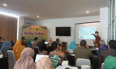 Universitas Abdurrab Gelar Workshop Kurikulum Merdeka Belajar Kampus Merdeka