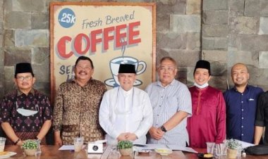 Joni Irwan Pimpin IKA Universitas Islam Indonesia Wilayah Riau