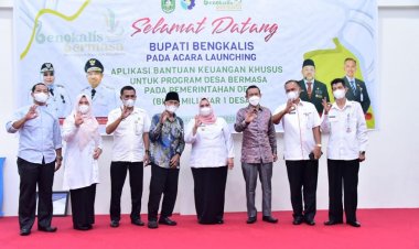 Salut, Lansia Berusia 72 Tahun Warga Bengkalis Lulus Program Kejar Paket B