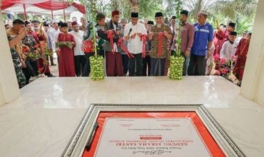 Wagubri Resmikan Asrama Santri Aufia Global Islamic Boarding School Riau
