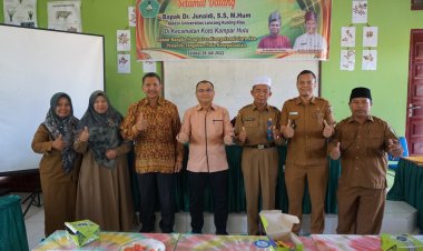 Rektor Unilak MoU dengan Empat Sekolah di Kecamatan Koto Kampar Hulu