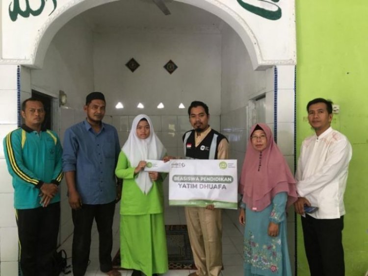 IZI Riau Salurkan Bantuan Pendidikan Yatim Dhuafa di Pesantren Nahdatul Ulum Kampar