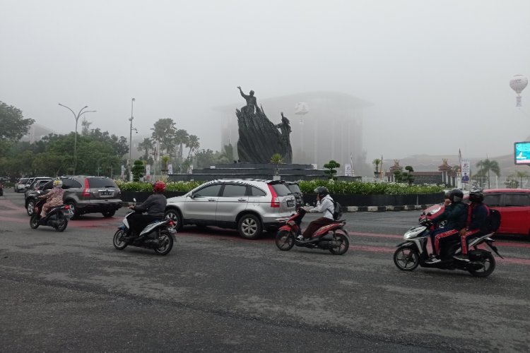 Jarak Pandang di Kota Pekanbaru Pagi Tadi Hanya 400 Meter