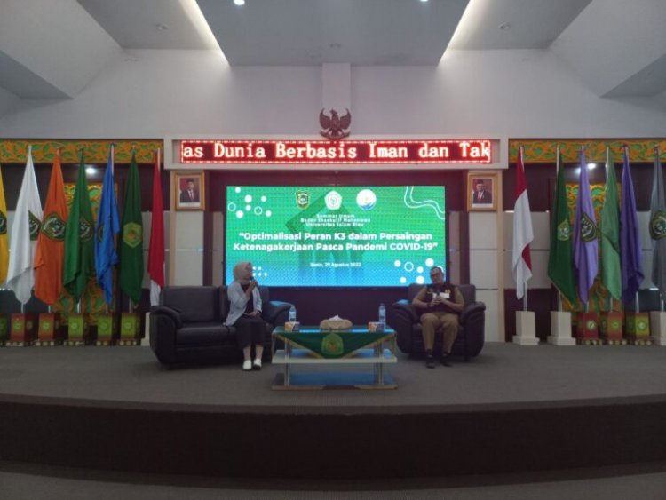 BEM UIR Gelar Seminar Optimalisasi Peran K3 Dalam Persaingan Ketenagakerjaan Pasca Pandemi Covid-19