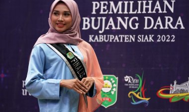 Shinta Purnama Dewi Mahasiswi FKIP UIR Terpilih Jadi Dara Siak 2022