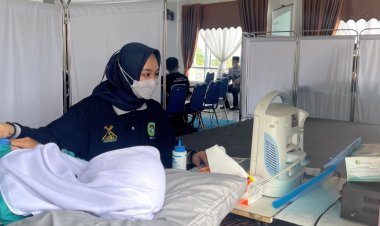 FK Unri Berikan Edukasi Kesehatan Reproduksi Remaja ke 163 Siswa SMK Perpajakan