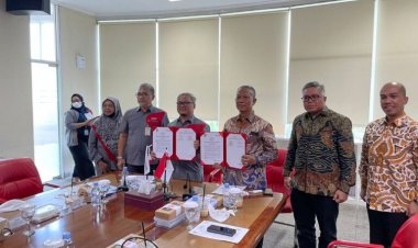 Wujudkan Visi Unggul 2041, UIR Jalin MoU dengan Telkom University 