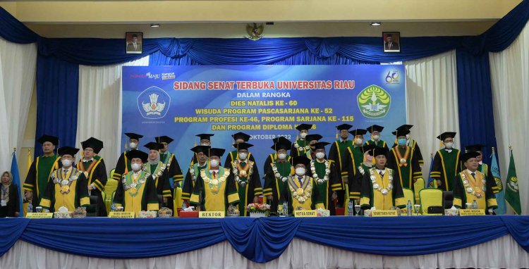 Dies Natalis ke-60, Rektor UNRI Ajak Wisudawan Berkontribusi untuk Masyarakat