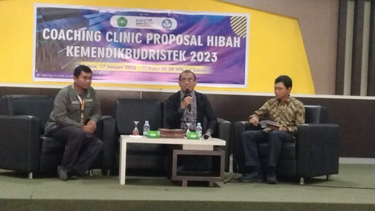 Hadirkan Prof Dr Saryono, LPPM Unilak Gelar Coachinc Clinic Proposal Penelitian Dosen