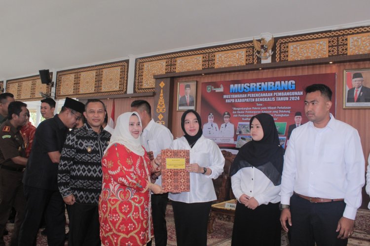 Sukseskan Program Bengkalis Bermasa, Pendamping Desa Kelurahan Diminta Bekerja Secara Profesional