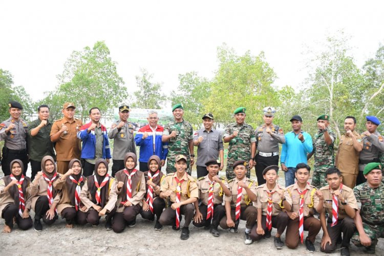 Mengibaratkan Mangrove  Seperti TNI, Bagus Santoso Sebut Mangrove Bentengnya Kedaulatan Indonesia