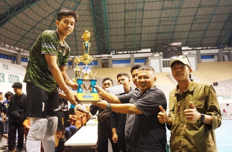 Kalahkan SMAN 14 Pekanbaru, SMAN 11 Pekanbaru Juara Turnamen Futsal SMA se Riau