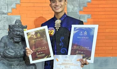 M Vitdriansyah Putra Mahasiswa UIR Raih Top 3 Putra Putri Tari Indonesia di Bali