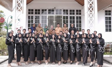 Ramah Tamah Bupati Rohil dengan Finalis Bujang dan Dara 2023, Janji Beri Beasiswa 