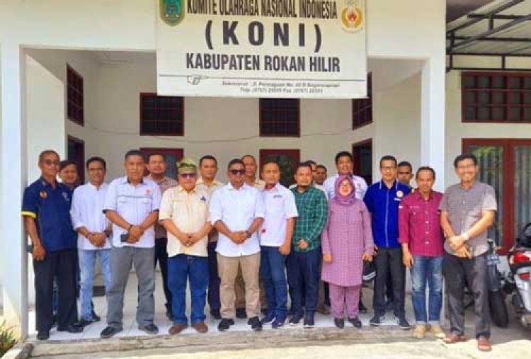 Samsuri Daftarkan Diri sebagai Ketua Umum KONI Rohil