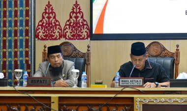 Fraksi di DPRD Bengkalis Sampaikan Laporan Reses Masa Sidang II Tahun 2024 Saat Rapat Paripurna