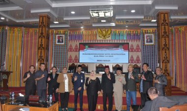 Total Pendapatan Daerah Rp3,217 T, Bupati Bengkalis Teken Nota Kesepakatan KUA-PPAS 2025