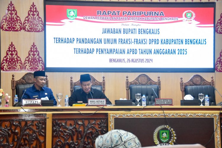 Pemkab Bengkalis Jawab Pandangan Umum Fraksi DPRD Tentang Ranperda APBD 2025