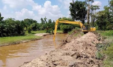 Antisipasi Banjir Sesuai Masterplan, Dinas PUPR Pekanbaru Normalisasi Aliran Sungai Sail