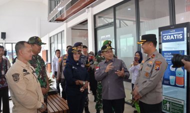 Pastikan Kelancaran Arus Mudik, Wabup Bengkalis Bagus Santoso Tinjau Posko Idul Fitri di Pelabuhan Roro Air Putih