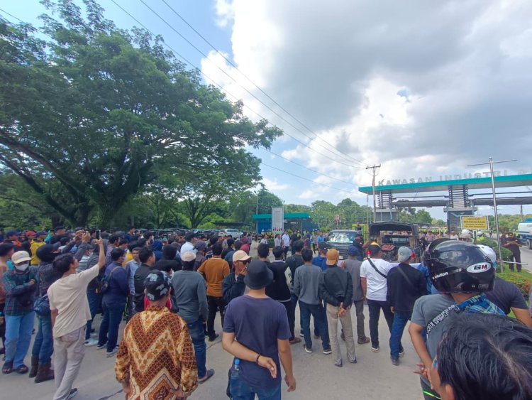 Aksi Demo di PT Wilmar Memanas, Aliansi Pengusaha dan Masyarakat Dumai Sampaikan 10 Tuntutan