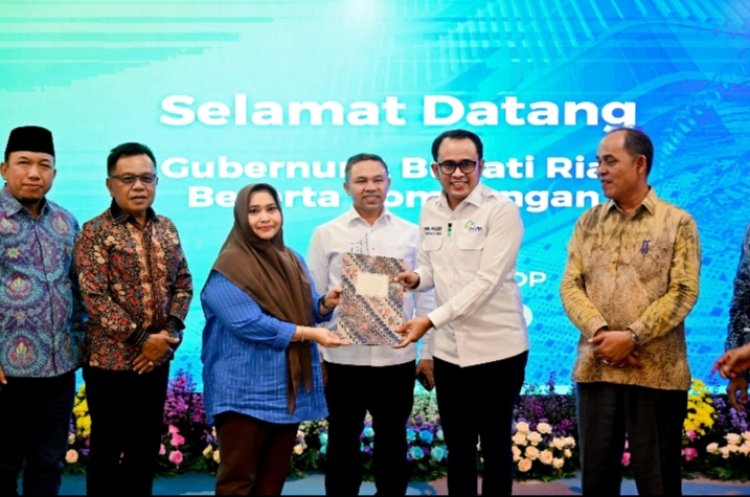 Lancarkan Penyeberangan, Bupati Bengkalis Ajukan Tambahan Kapal Roro