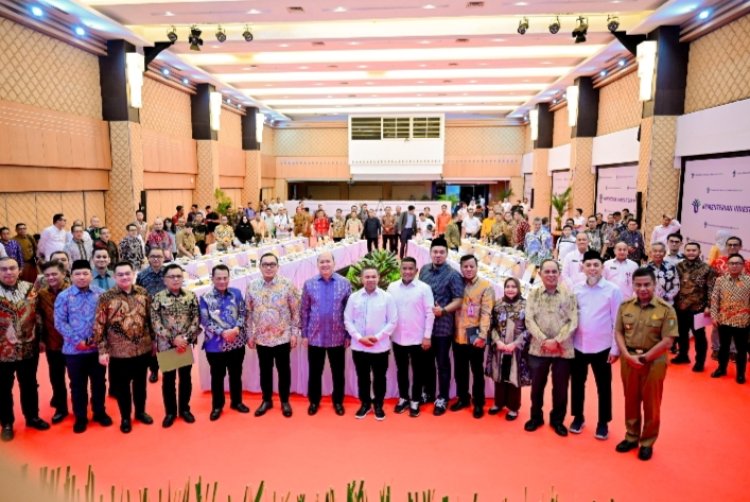 Temui Menteri Investasi, Kasmarni Siap Sambut Investor Masuk ke Bengkalis