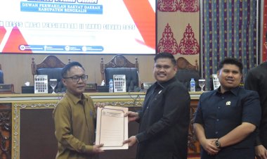Bupati Bengkalis Terima Laporan Reses Masa Persidangan II Anggota DPRD Tahun Sidang 2025