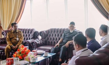 Targetkan Kelola Sampah 71 Persen Tahun Ini, Wali Kota Dumai H Paisal Terima Kunjungan Badan Pengendalian Lingkungan Hidup