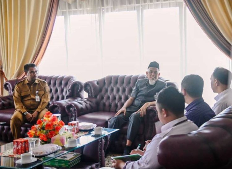 Targetkan Kelola Sampah 71 Persen Tahun Ini, Wali Kota Dumai H Paisal Terima Kunjungan Badan Pengendalian Lingkungan Hidup