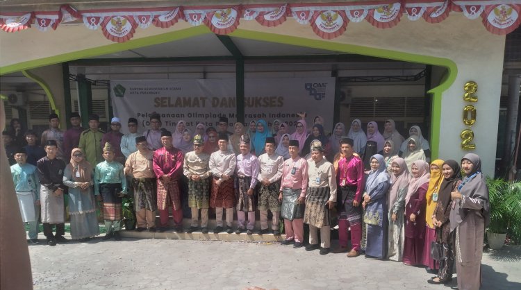 Walikota Pekanbaru Buka Olimpiade Madrasah Indonesia