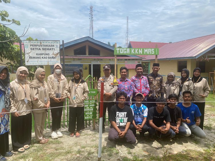 Mahasiswa KKN-MAs Kelompok 100 UMRI Dorong Masyarakat Desa Rawang Kao Barat Galakkan TOGA