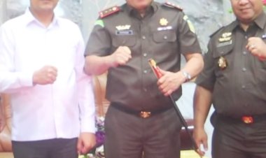 Silaturahmi Kajati Riau ke Ketua DPRD Riau, Perkuat Kelembagaan, Singgung TNTN