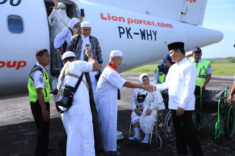 Wabup Rohul Syafaruddin Poti Sambut Kepulangan Jemaah Haji: Semoga Menjadi Haji Mabrur