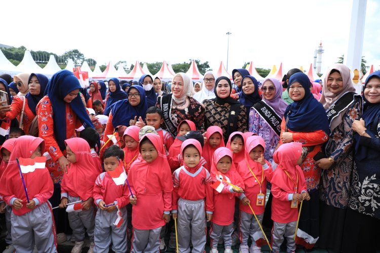 Gebyar PAUD dan Lomba Membatik Rohul, Bunda PAUD Ajak Anak-anak Belajar dengan Gembira dan Kreatif