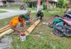 Gotong Royong Satgas TMMD ke-127 Kodim 0301/Pekanbaru Bersama Warga Bangun Rumah Layak Huni di Kelurahan Tuah Negeri