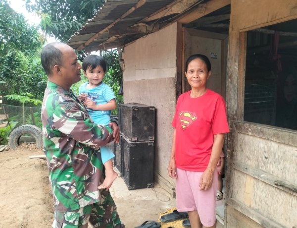 Komsos Humanis Satgas TMMD ke-127 Kodim 0301/Pekanbaru Pererat Kedekatan TNI dan Warga Kelurahan Tuah Negeri