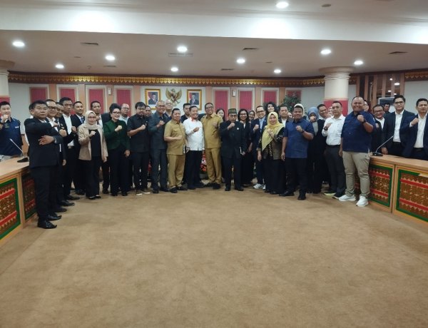 RDP Komisi II DPRD Riau dengan PHRI Riau, Bahas Penggeladahan Hotel Hingga Pajak