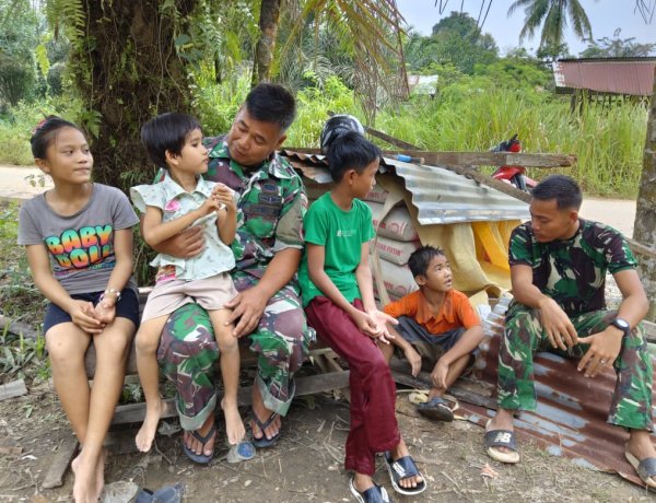 Bukan Sekadar Bangun Rumah, Satgas TMMD Bangun Harapan Anak-anak Tuah Negeri
