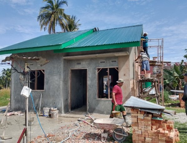 Satgas TMM ke-127 Kodim 0301/Pekanbaru Fokuskan Penyelesaian Rumah Saudi Alfa Seri di Tenayan Raya