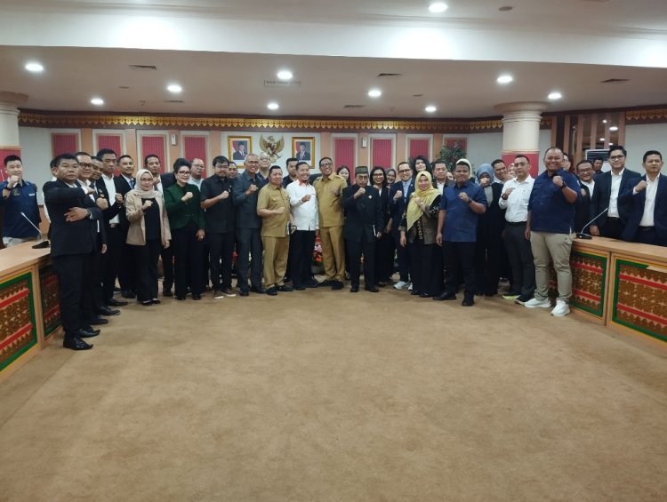 RDP Komisi II DPRD Riau dengan PHRI Riau, Bahas Penggeladahan Hotel Hingga Pajak