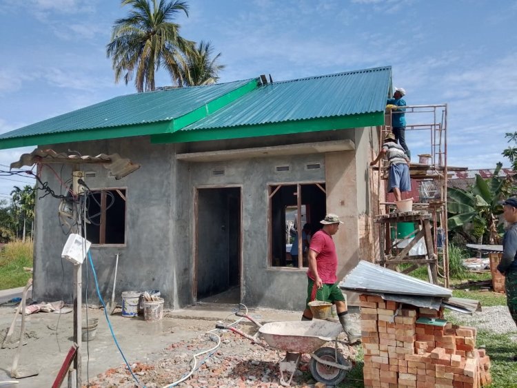 Satgas TMM ke-127 Kodim 0301/Pekanbaru Fokuskan Penyelesaian Rumah Saudi Alfa Seri di Tenayan Raya