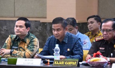 Hadiri Rakor Tol Pekanbaru-Rengat, Bupati Kampar  Komitmen Kawal Proyek Strategis Nasional