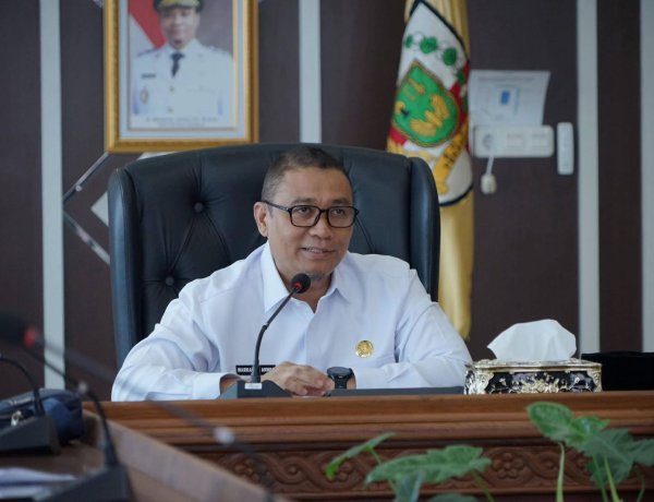 Pemko Pekanbaru Terus Perbaiki Jalan, Wawako: Jelang Idul Fitri sudah Mulus