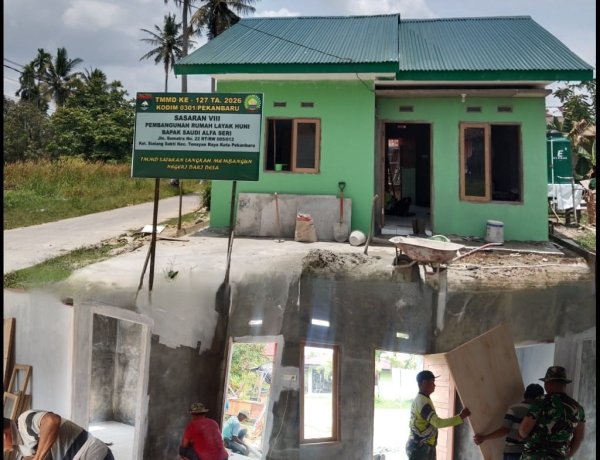 Tinggal Sentuhan Akhir Satgas TMMD ke-127 Kodim 0301/Pekanbaru, Rumah Saudi Alfa Seri Segera Siap Ditempati