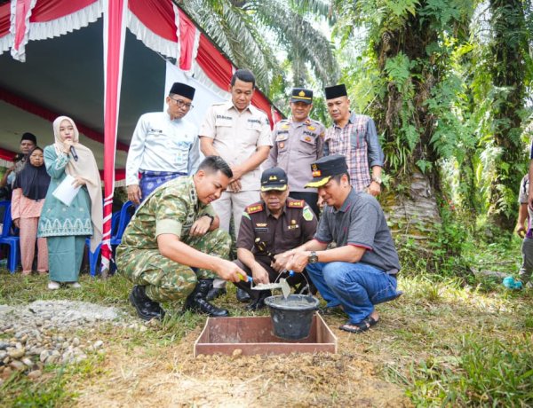 Sinergi Pemkab Kuansing dan TNI Bangun Jembatan Garuda di Dusun III Desa Sukaraja