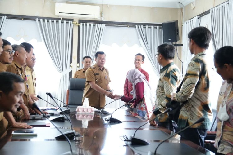 Sambut Exit Meeting BPK, Bupati Suhardiman Amby Komitmen Perbaiki Tata Kelola Keuangan Kuansing